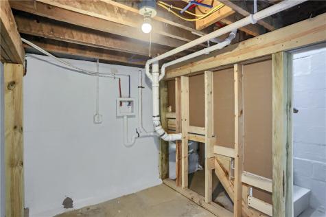 915 Marie Avenue Shenango Township PA 16101