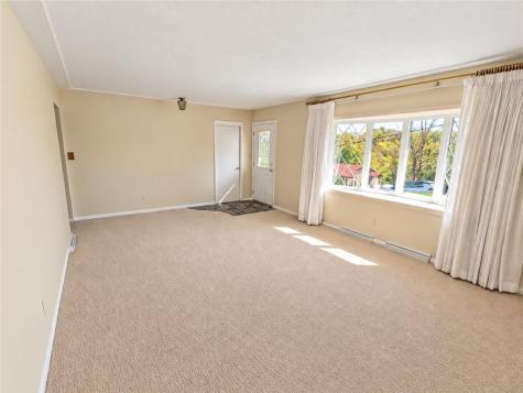 321 Comanche Drive Rostraver PA 15012
