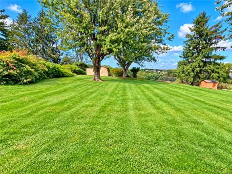 321 Comanche Drive Rostraver PA 15012