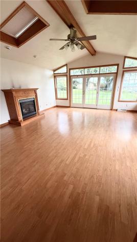 321 Comanche Drive Rostraver PA 15012
