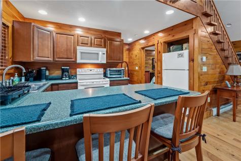 121 Apple Street Springfield Township PA 15469