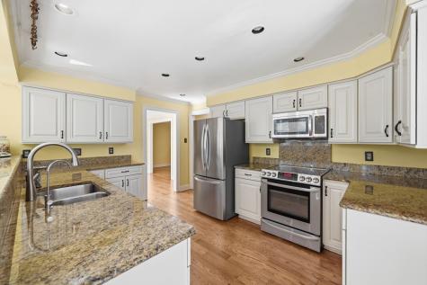 2689 Timberglen Drive Franklin Park PA 15090