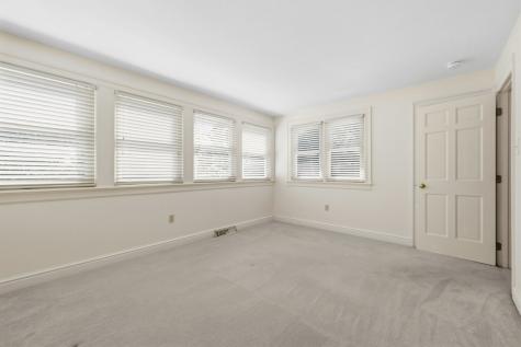 2689 Timberglen Drive Franklin Park PA 15090