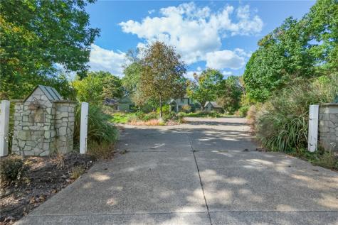 310 Mingo Road Marshall PA 15090