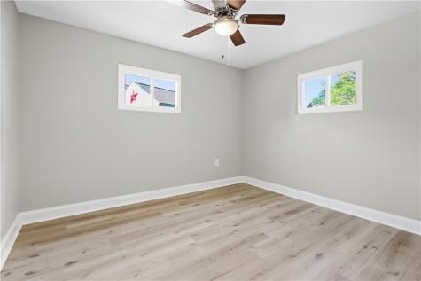 733 Memory Lane Liberty Boro PA 15133