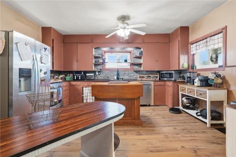 102 Main Street West Alexander PA 15376
