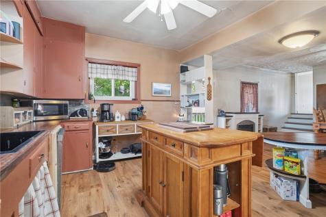 102 Main Street West Alexander PA 15376