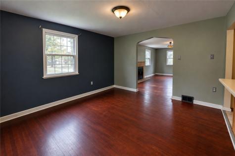 19 Hillcrest Avenue Burgettstown Boro PA 15021