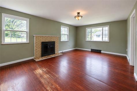 19 Hillcrest Avenue Burgettstown Boro PA 15021