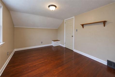 19 Hillcrest Avenue Burgettstown Boro PA 15021