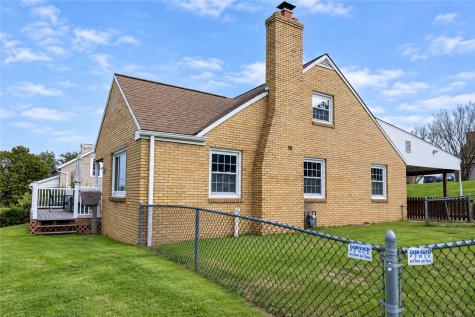 19 Hillcrest Avenue Burgettstown Boro PA 15021