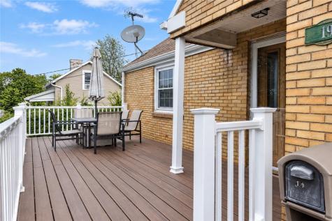 19 Hillcrest Avenue Burgettstown Boro PA 15021