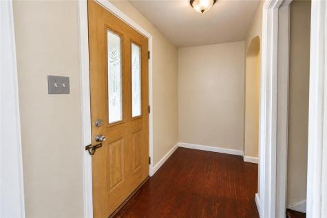 19 Hillcrest Avenue Burgettstown Boro PA 15021