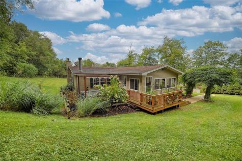 448 Wussick Drive Mt Pleasant Township PA 15057