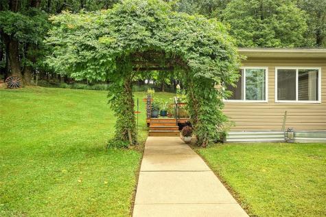 448 Wussick Drive Mt Pleasant Township PA 15057