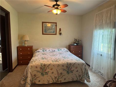 427 Ridgelawn Avenue Neshannock Township PA 16105
