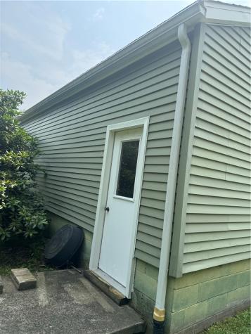 427 Ridgelawn Avenue Neshannock Township PA 16105
