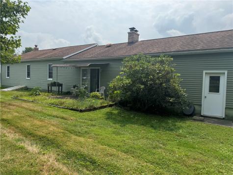 427 Ridgelawn Avenue Neshannock Township PA 16105