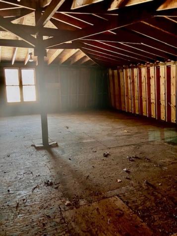 219 Meadow Drive Westmont Hilltop School District PA 15905