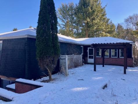219 Meadow Drive Westmont Hilltop School District PA 15905