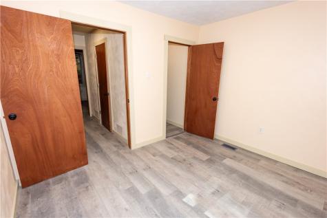 86 Butler St Extension Adams Township PA 16059