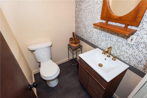 86 Butler St Extension Adams Township PA 16059