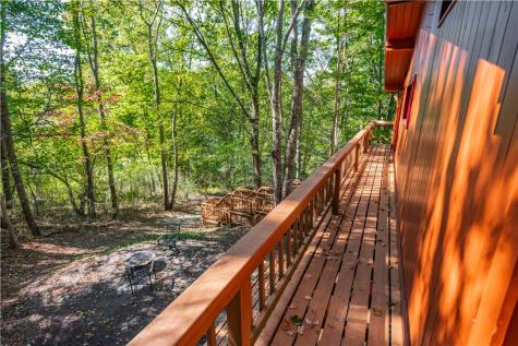 86 Butler St Extension Adams Township PA 16059