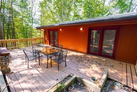 86 Butler St Extension Adams Township PA 16059