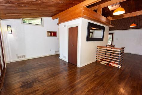 86 Butler St Extension Adams Township PA 16059