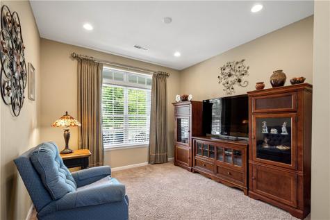 209 Hill Place Drive North Fayette PA 15057