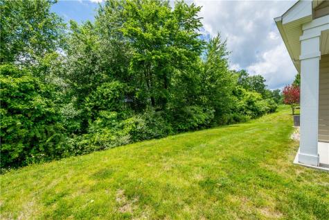 209 Hill Place Drive North Fayette PA 15057