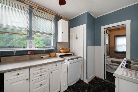 422 Mccalmont Road Township Of But Sw PA 16053