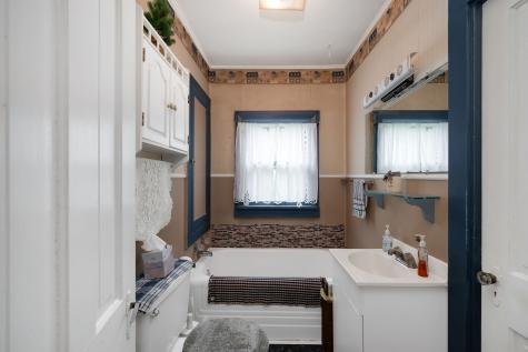 422 Mccalmont Road Township Of But Sw PA 16053