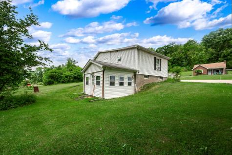 422 Mccalmont Road Township Of But Sw PA 16053