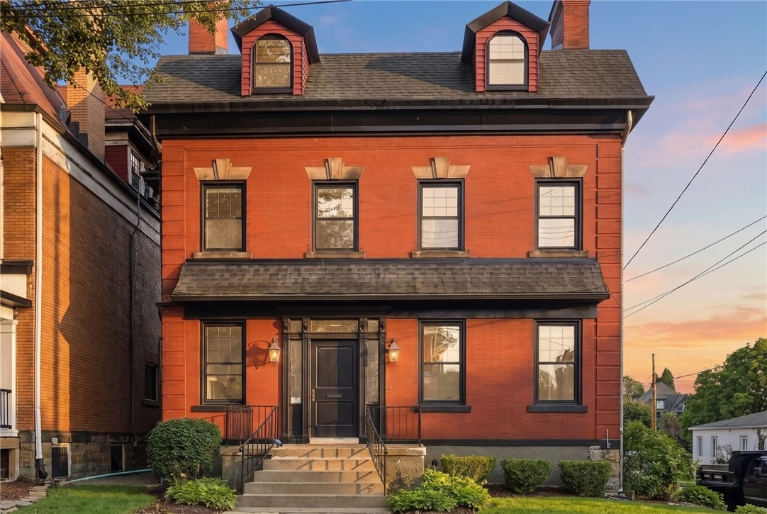 5700 Elgin Street Highland Park PA 15206