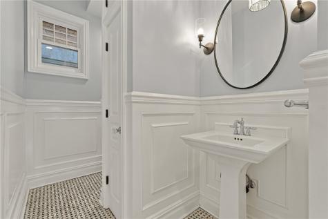 5700 Elgin Street Highland Park PA 15206