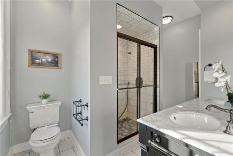 5700 Elgin Street Highland Park PA 15206
