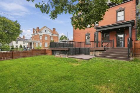 5700 Elgin Street Highland Park PA 15206