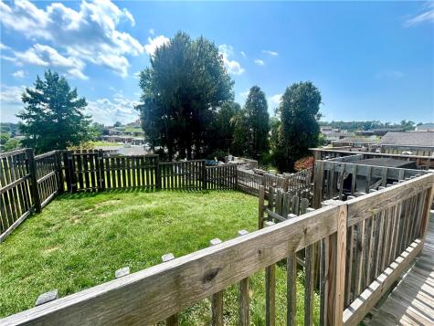 205 Highland Drive Elizabeth Township/boro PA 15037