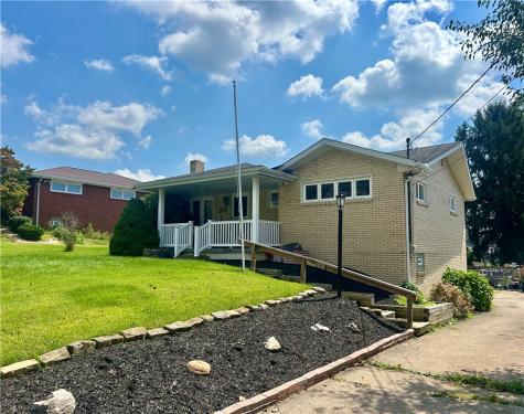 205 Highland Drive Elizabeth Township/boro PA 15037