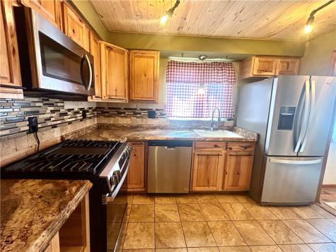 205 Highland Drive Elizabeth Township/boro PA 15037