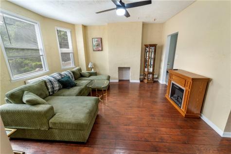 3663 Baytree Street Observatory Hill PA 15214