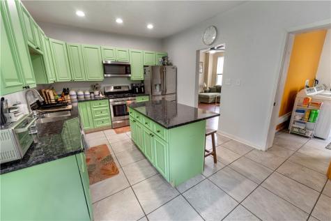 3663 Baytree Street Observatory Hill PA 15214
