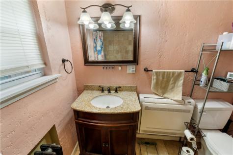 3663 Baytree Street Observatory Hill PA 15214