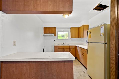 205 Mccormick Avenue Bentleyville PA 15314