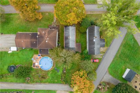 205 Mccormick Avenue Bentleyville PA 15314
