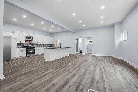 22 Hawthorne Avenue Crafton PA 15205