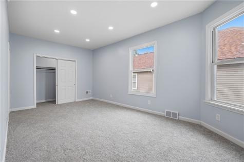 22 Hawthorne Avenue Crafton PA 15205