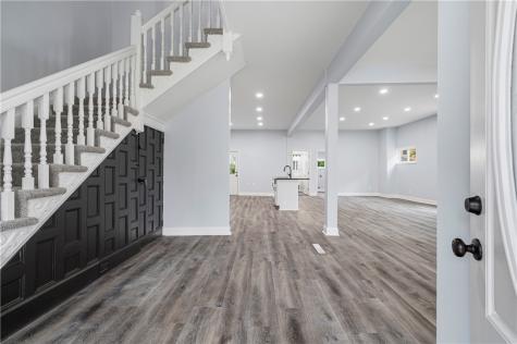22 Hawthorne Avenue Crafton PA 15205