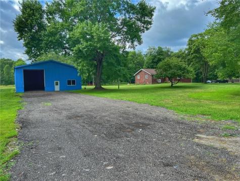 14 Steingrabe Road E Lackawannock Township PA 16142